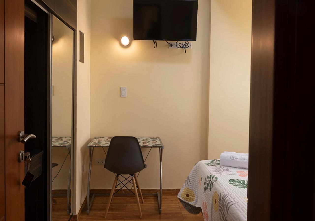 Hotel Precursores